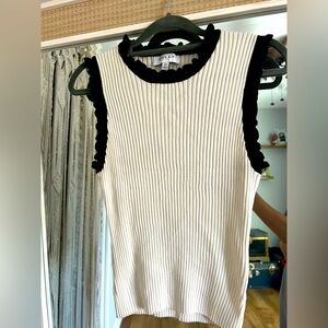 Women’s ribbed knit sleeveless sweater / tank top